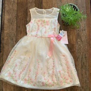NWT Girl Occasion Dress Size 6